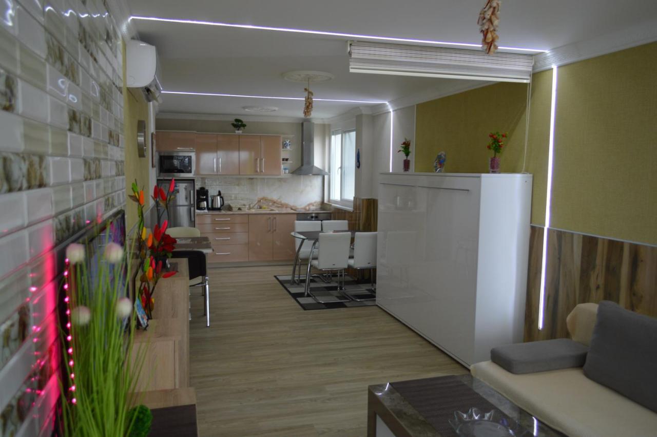 Апартаменти Siofok Ezuestpart Granada 2 Koezvetlen Vizparti Apartman Екстер'єр фото
