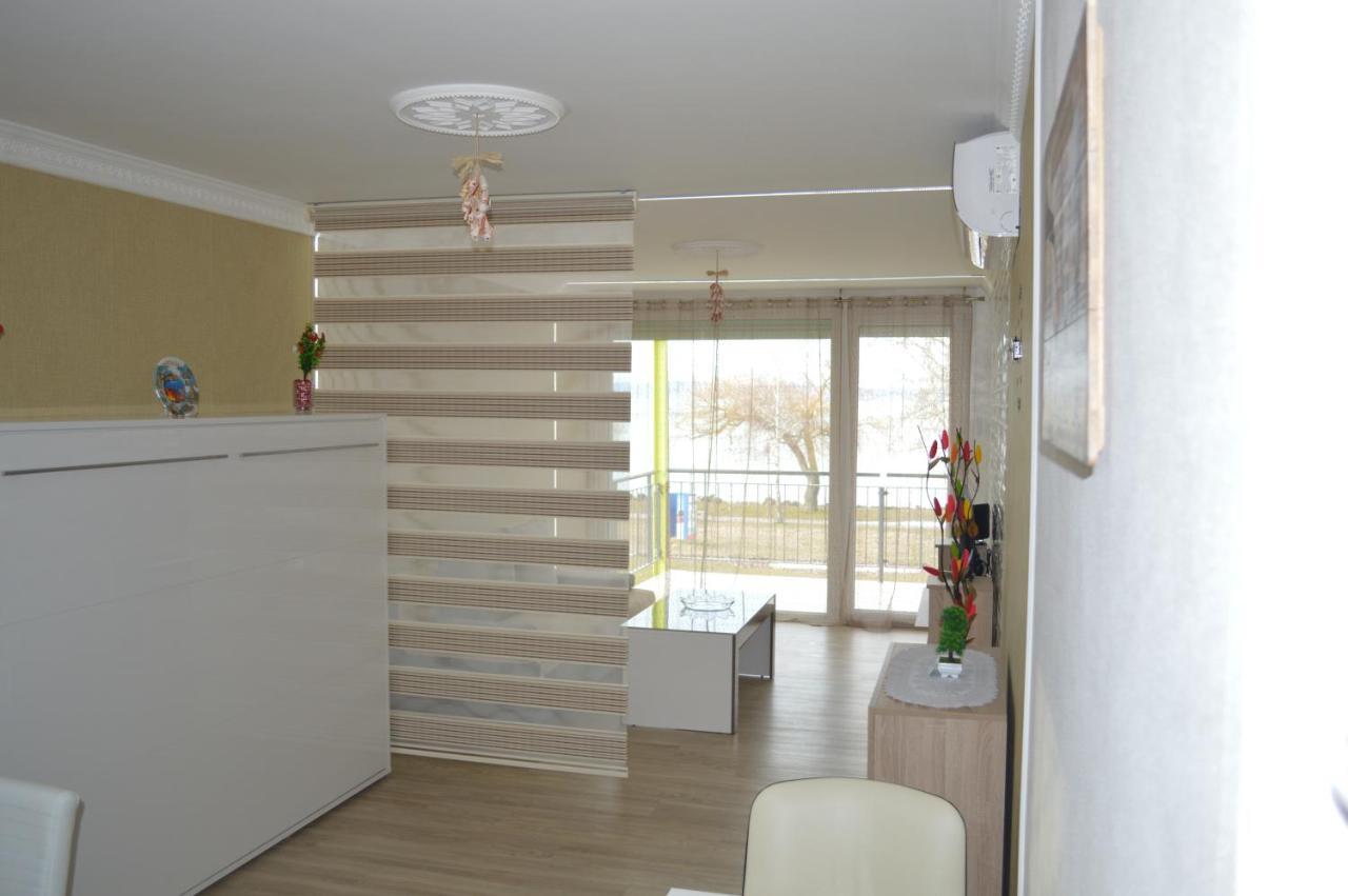 Апартаменти Siofok Ezuestpart Granada 2 Koezvetlen Vizparti Apartman Екстер'єр фото