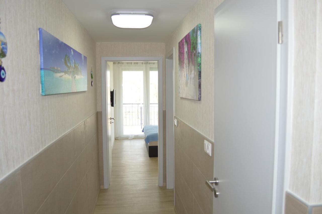 Апартаменти Siofok Ezuestpart Granada 2 Koezvetlen Vizparti Apartman Екстер'єр фото
